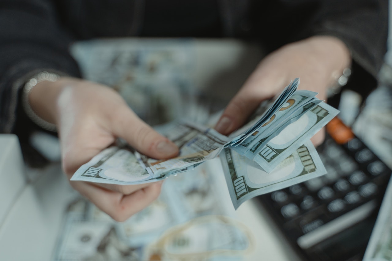 Daily Habits to Keep Your Monthly Bills Lower